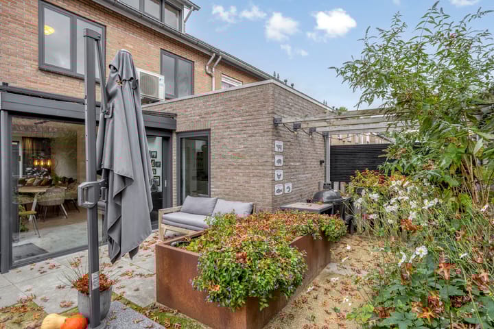 Photo 40 of Saturnusstraat 33