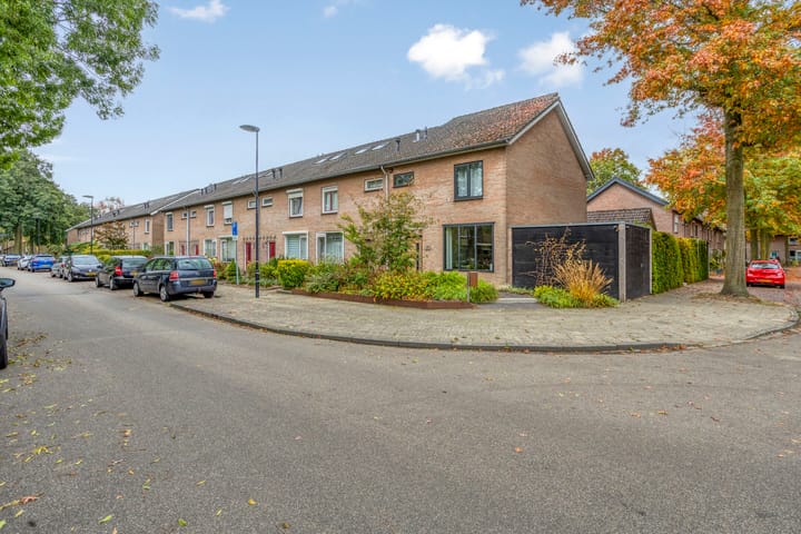 Photo 43 of Saturnusstraat 33