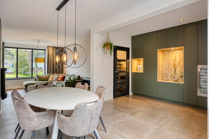 Photo 10 of Saturnusstraat 33