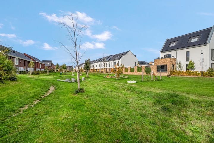 Foto 41 van Ingmar Bergmanpark 32