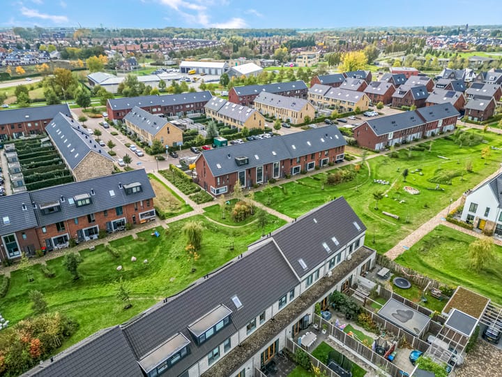 Foto 42 van Ingmar Bergmanpark 32