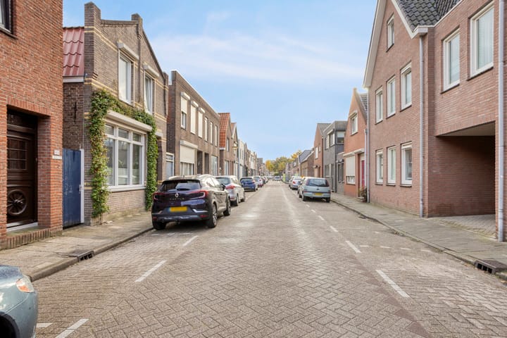 Foto 4 van Voorstraat 49