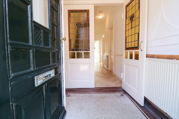 Foto 8 van Cornelis Jolstraat 32