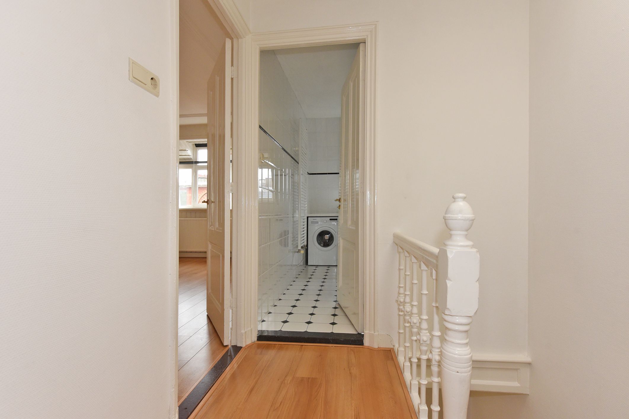 Foto 42 van Cornelis Jolstraat 32