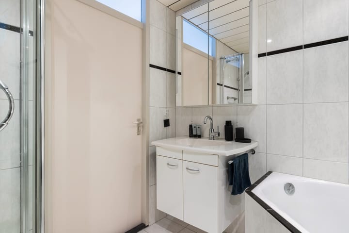 Photo 33 of Leeuwenburg 8