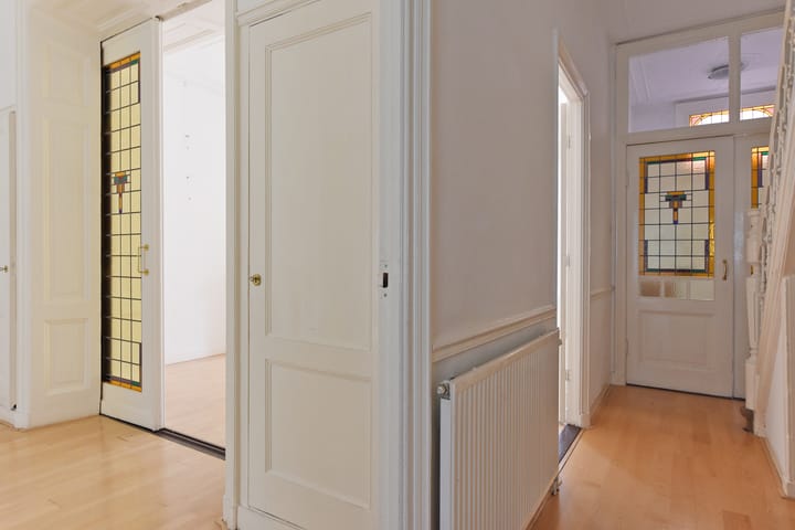 Foto 10 van Cornelis Jolstraat 32