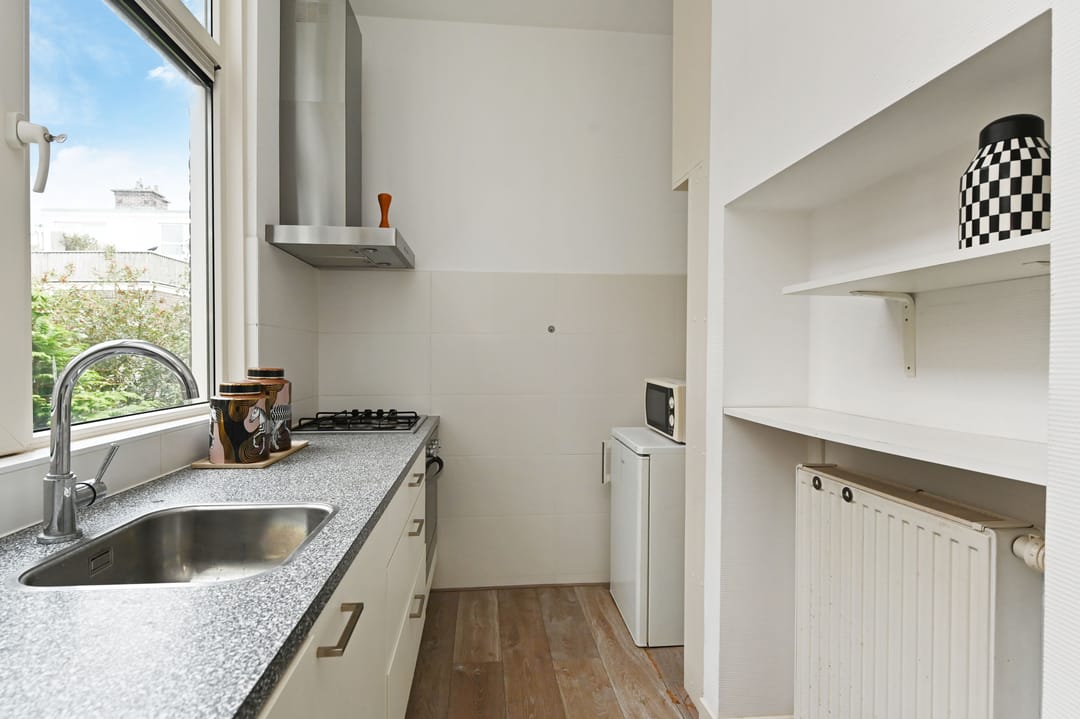 Foto 16 van Pijnboomstraat 40