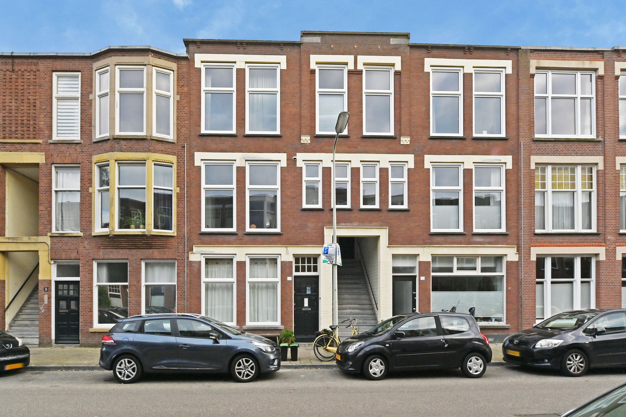 Foto 6 van Pijnboomstraat 40