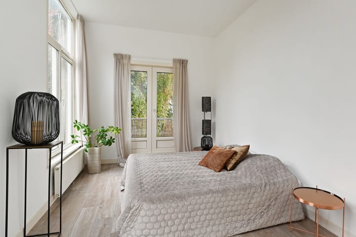 Photo 23 of Pijnboomstraat 40