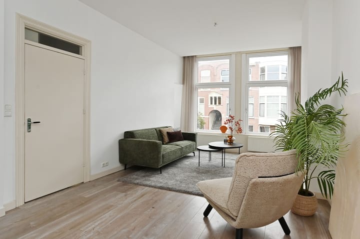 Photo 9 of Pijnboomstraat 40