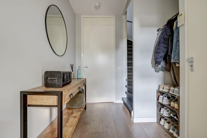 Foto 8 van Van Huessenleede 8