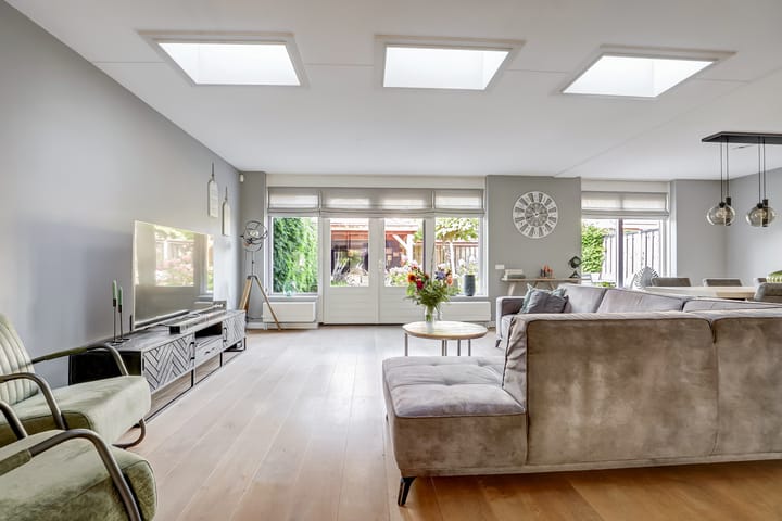 Foto 15 van Van Huessenleede 8