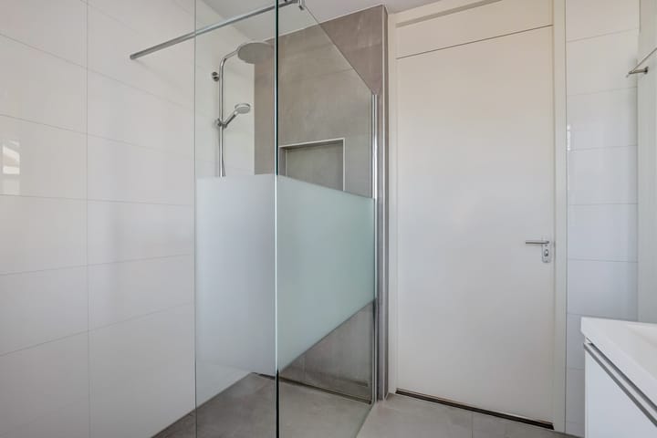 Foto 33 van Van Huessenleede 8