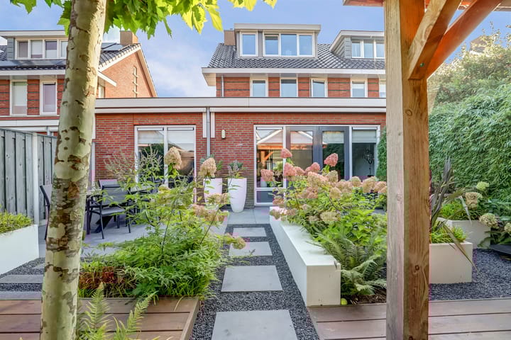 Foto 47 van Van Huessenleede 8