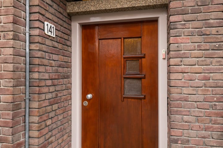 Photo 8 of Jan van Scorelstraat 141