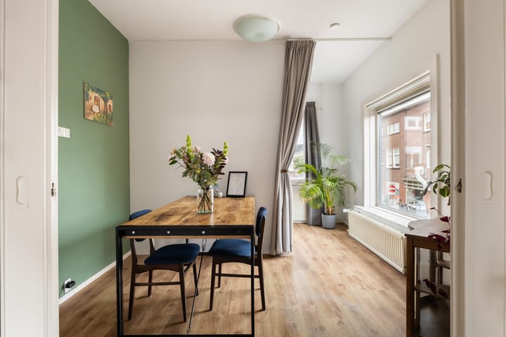 Photo 15 of Jan van Scorelstraat 141