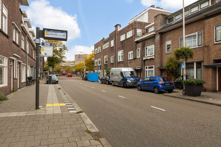 Photo 77 of Jan van Scorelstraat 141