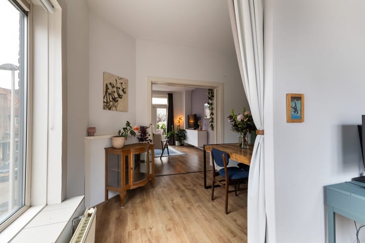 Photo 44 of Jan van Scorelstraat 141