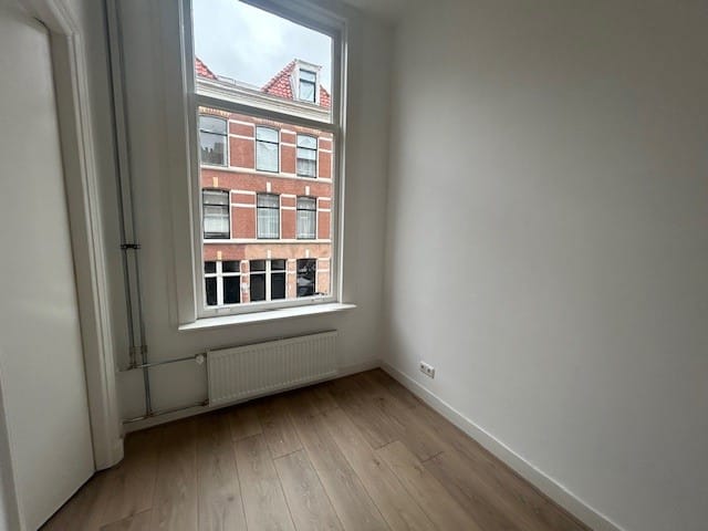 Photo 8 of Van Bylandtstraat 132