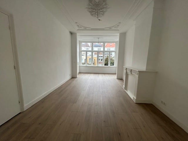 Photo 55 of Van Bylandtstraat 132