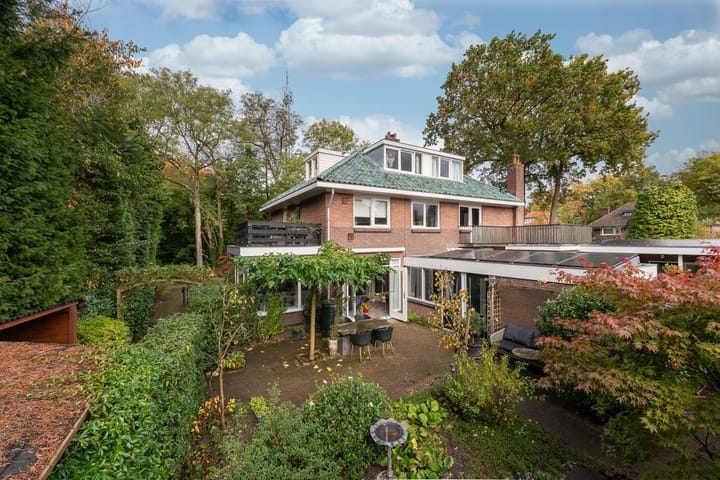 Photo 5 of Oirschotlaan 17