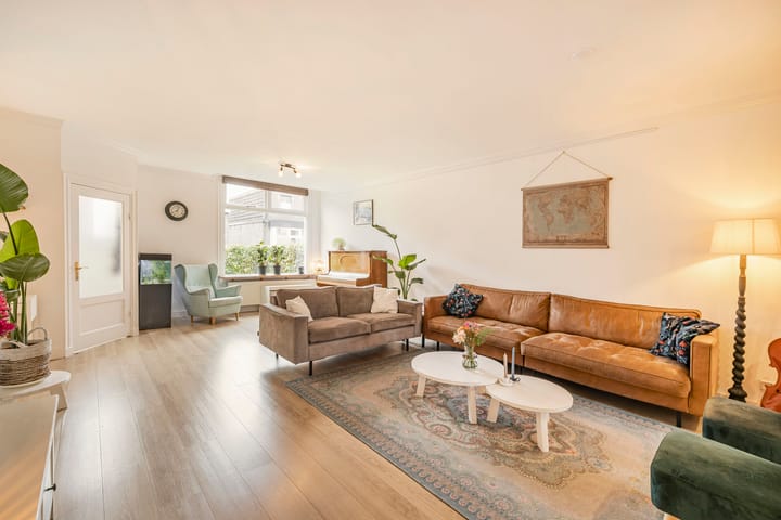 Photo 4 of Beatrixstraat 39