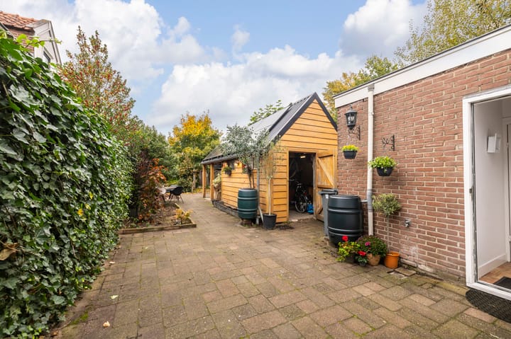 Photo 31 of Beatrixstraat 39