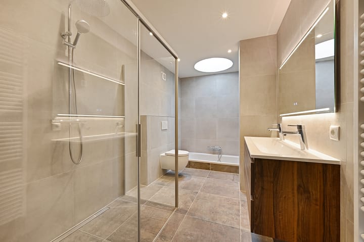 Photo 2 of Laurentiusweer 14