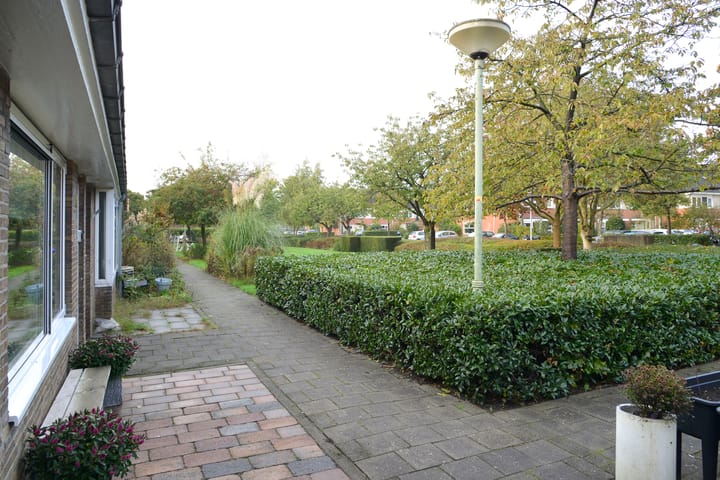 Foto 2 van B. van Rooijenstraat 2