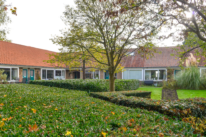 Foto 17 van B. van Rooijenstraat 2