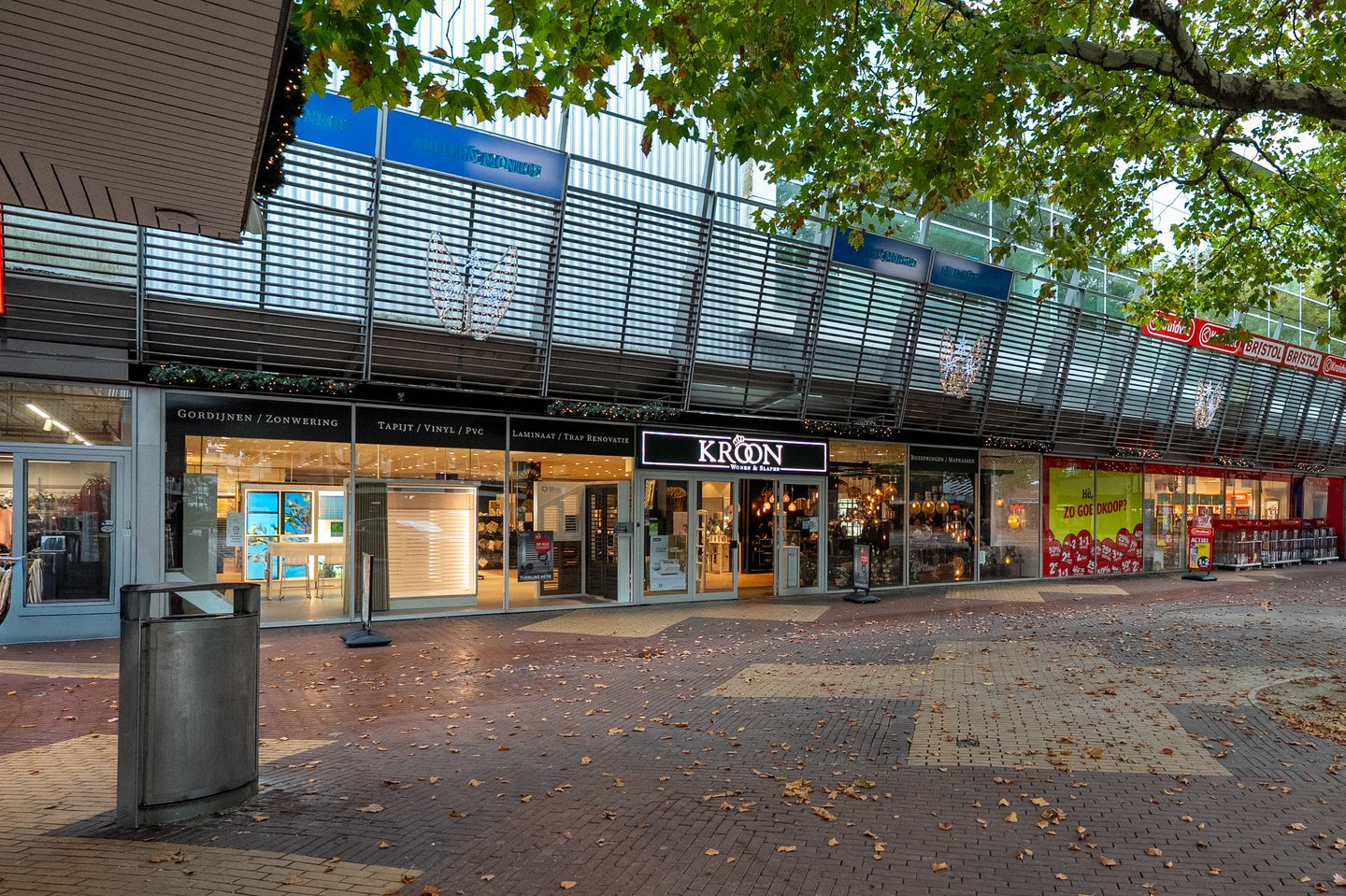 View photo 2 of Veerplein 132