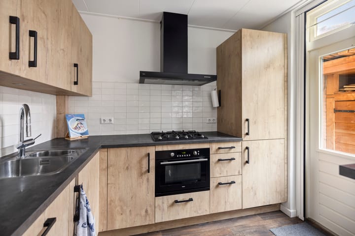 Photo 6 of Eefdestraat 4