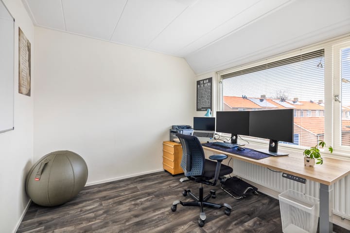 Photo 11 of Eefdestraat 4