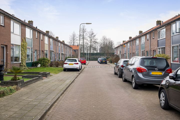 Photo 20 of Eefdestraat 4