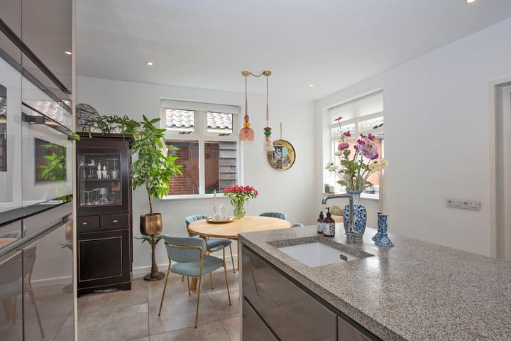 Photo 12 of Molenstraat 6