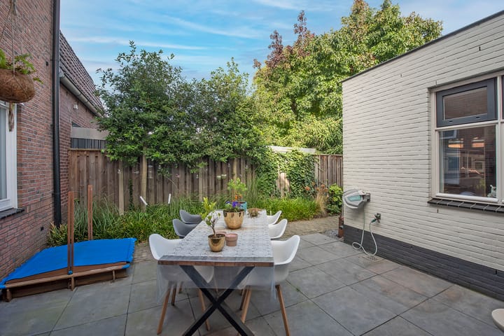 Photo 19 of Molenstraat 6