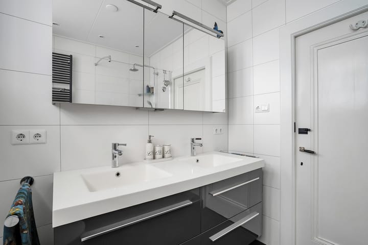 Photo 44 of Kortenaerstraat 14