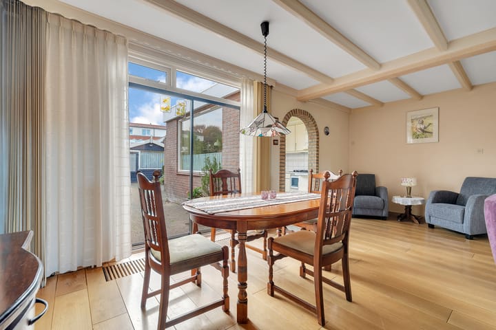 Photo 9 of Frans Halsstraat 11