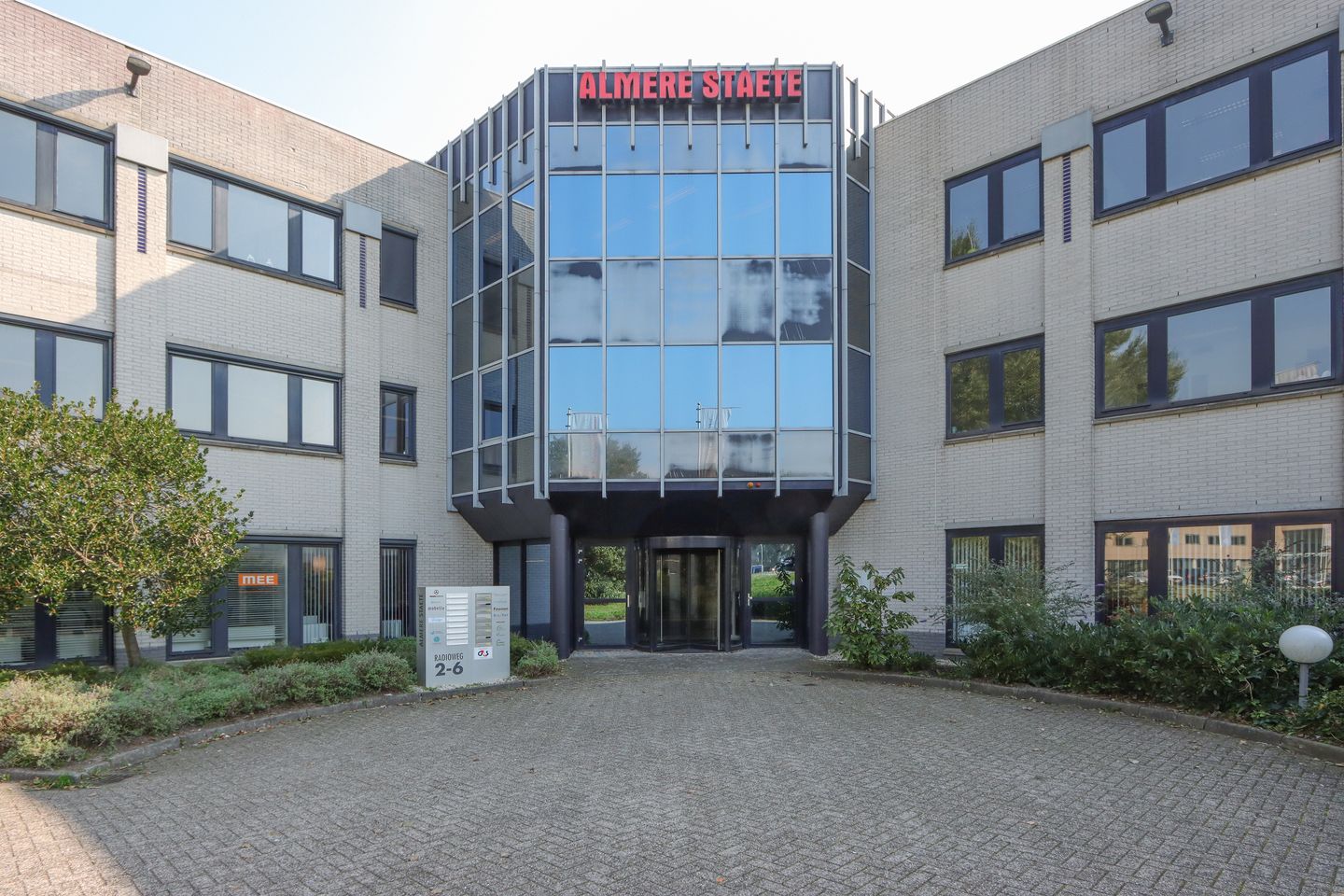 View photo 4 of Radioweg 2-6