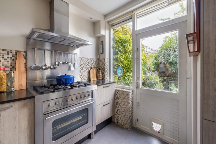 Foto 15 van Van Zuylenstraat 36