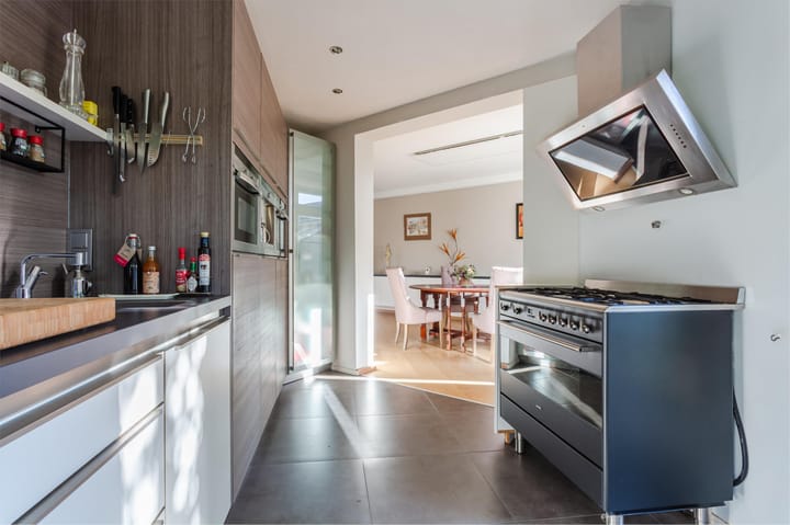 Foto 25 van Albertine Agneslaan 8