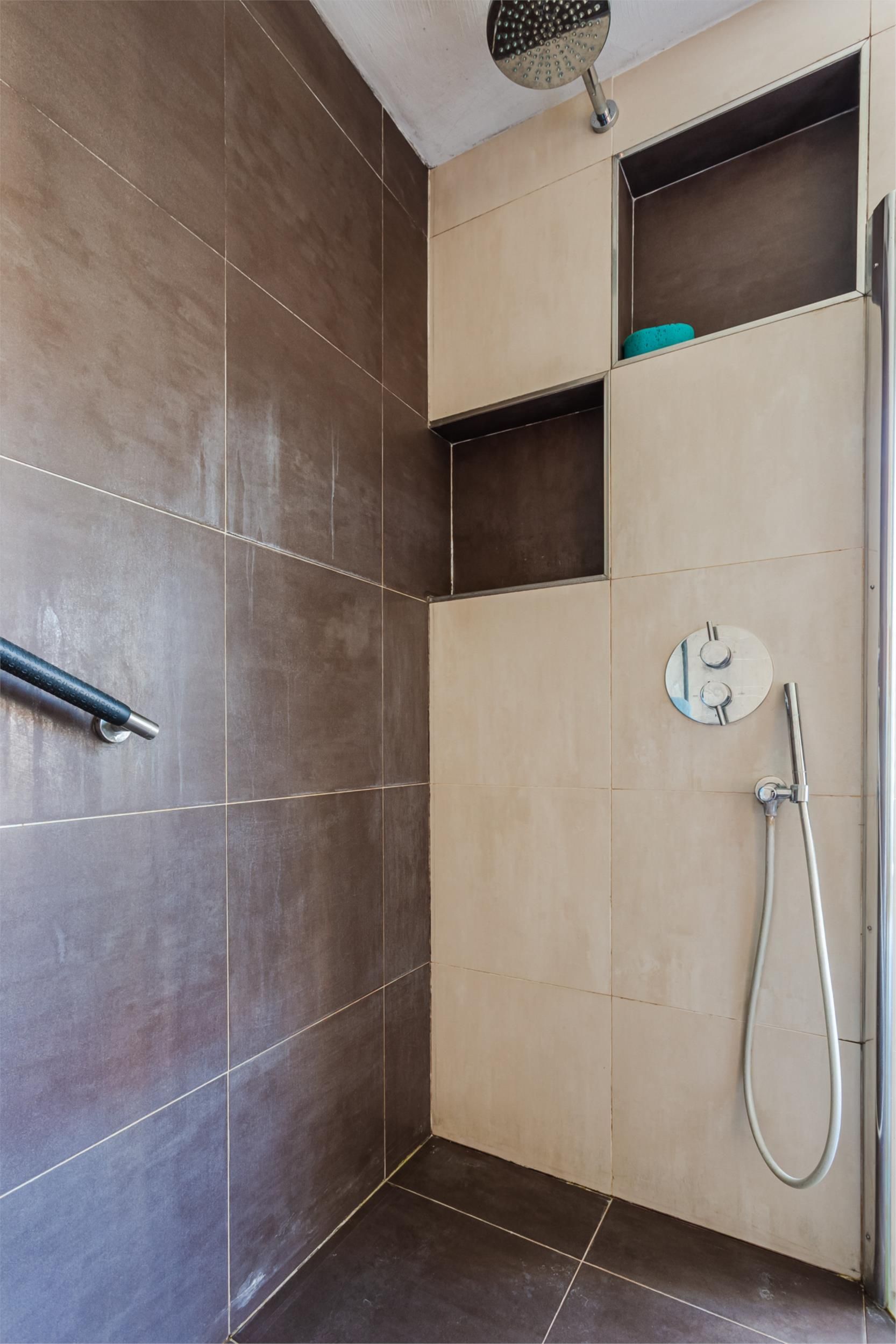 Foto 45 van Albertine Agneslaan 8