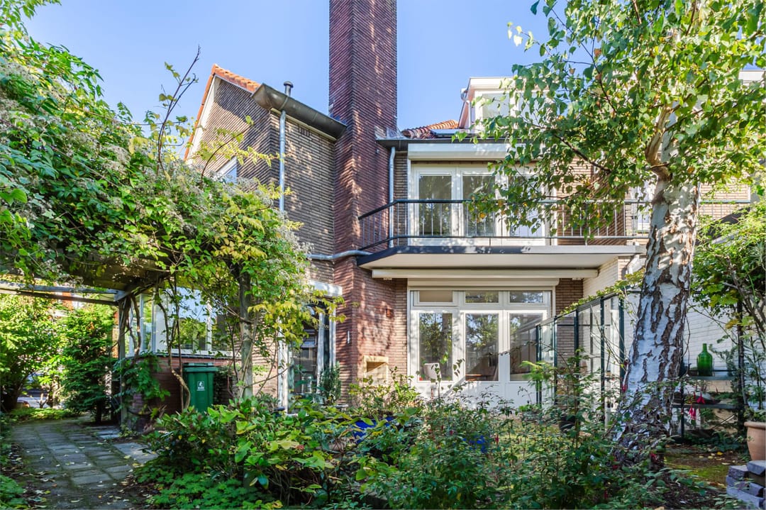 Foto 68 van Albertine Agneslaan 8