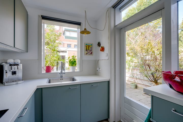 Photo 15 of Sweder van Zuylenweg 72