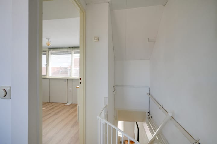 Photo 34 of Sweder van Zuylenweg 72