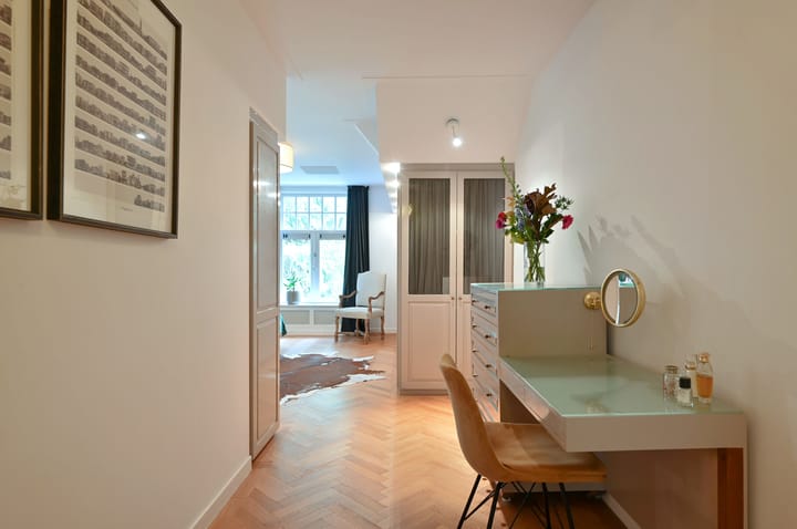 Photo 35 of Amsterdamsestraatweg 49