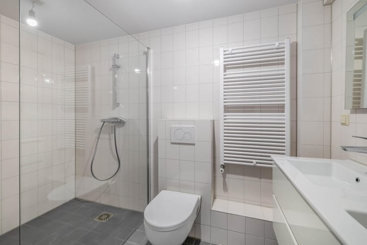 Foto 13 van Van der Waalslaan 9