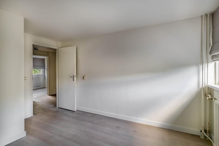 Foto 19 van Van der Waalslaan 9