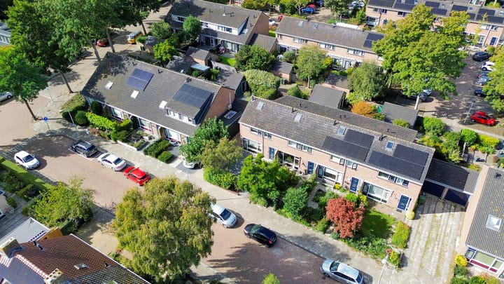 Foto 33 van Van der Waalslaan 9