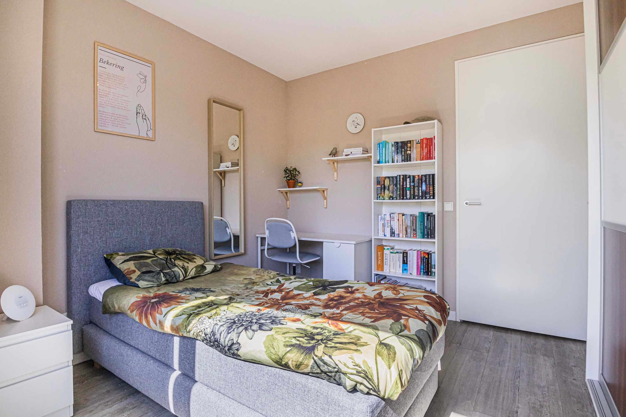 Foto 12 van Stationsplein 12-B